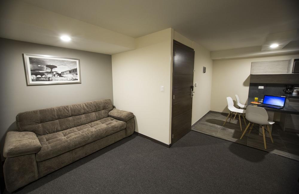 Kasa Hotel & Suites Irapuato Eksteriør bilde