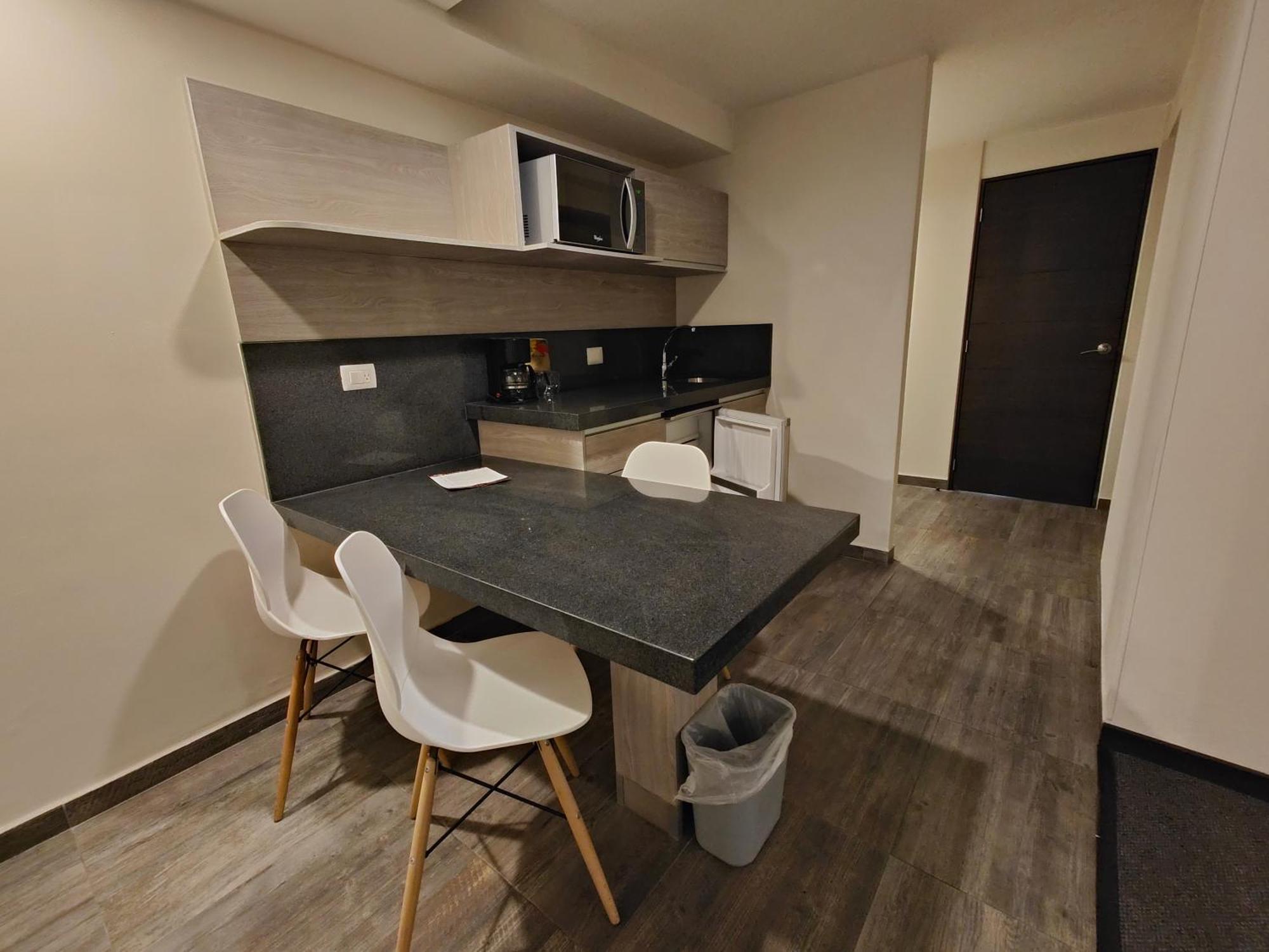 Kasa Hotel & Suites Irapuato Eksteriør bilde