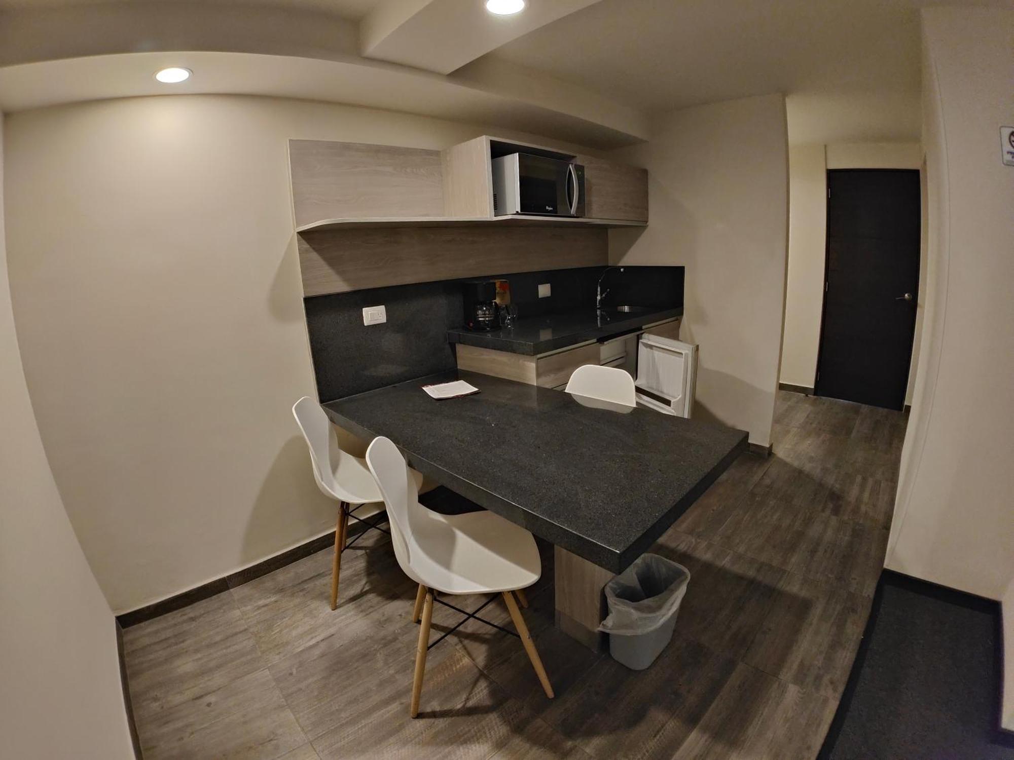 Kasa Hotel & Suites Irapuato Eksteriør bilde